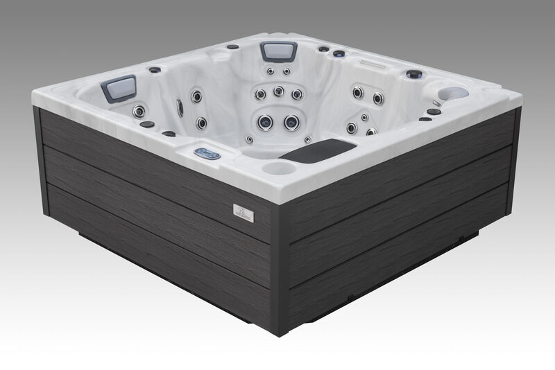 Fjord hot tub